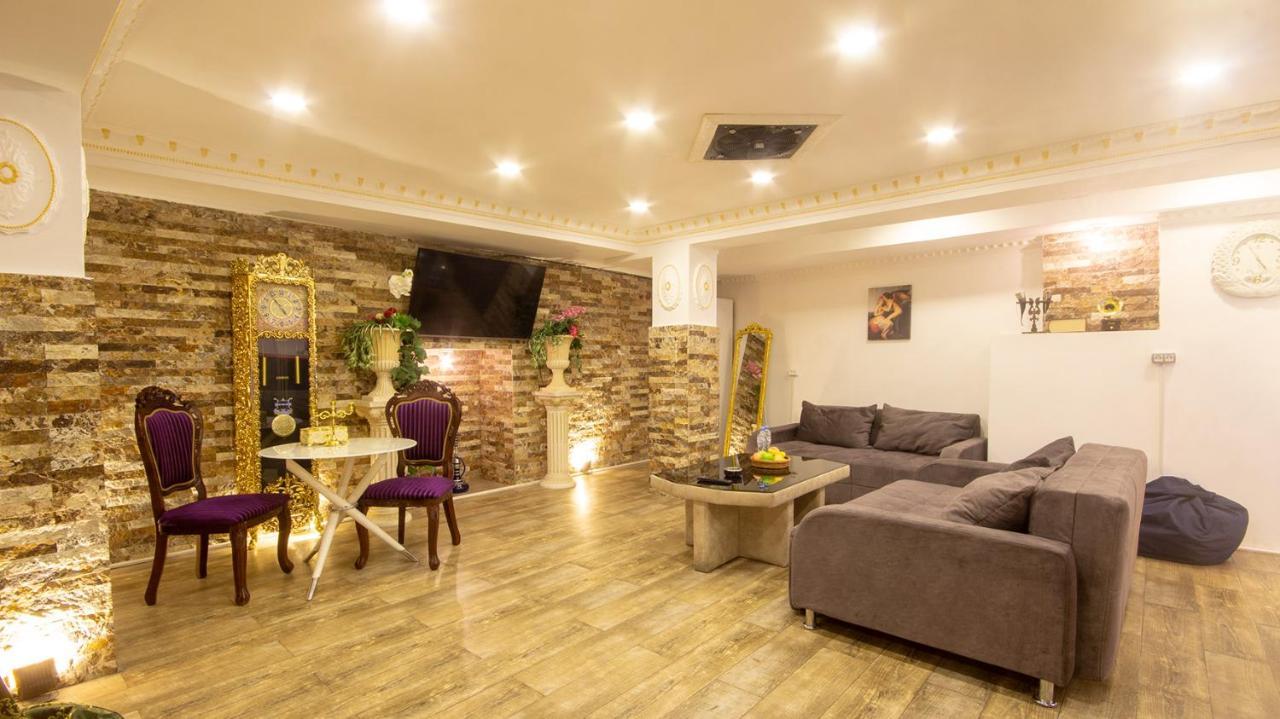 Terrace Tbilisi Center Hotell Exteriör bild